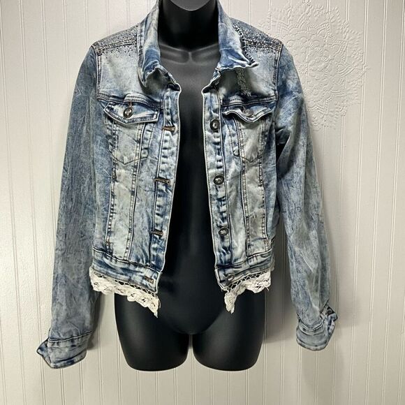 BKE Jackets & Blazers - BKE Acid Wash Denim Jacket